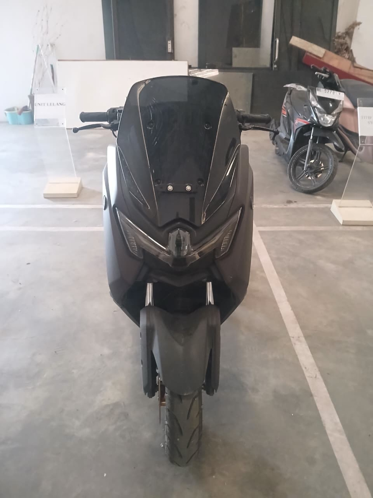 YAMAHA NMAX