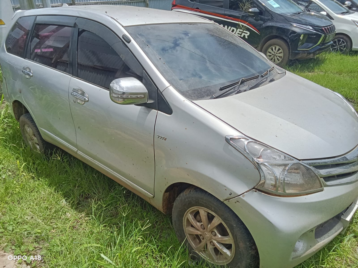 TOYOTA AVANZA  1.3 G