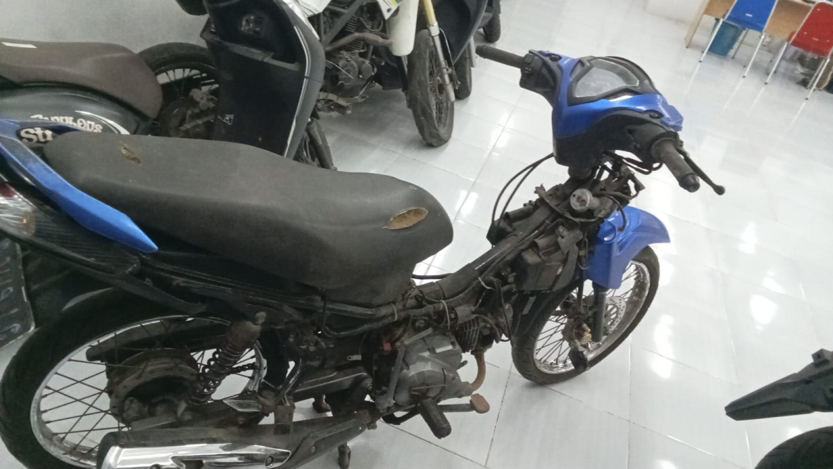 YAMAHA JUPITER Z1 CW