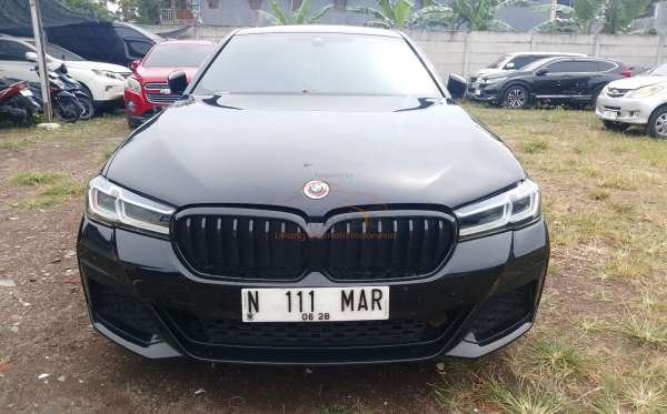 BMW G30 CKD A/T