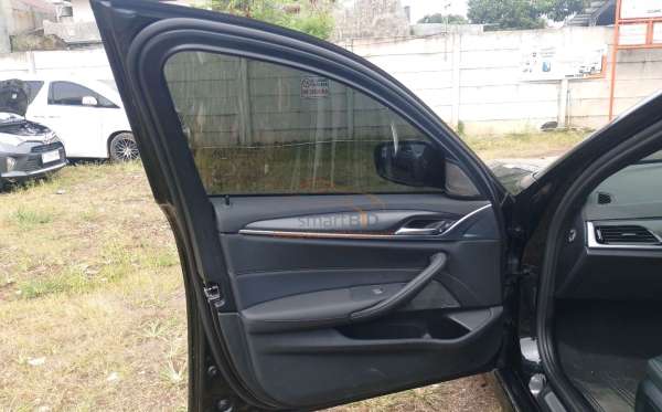 BMW G30 CKD A/T