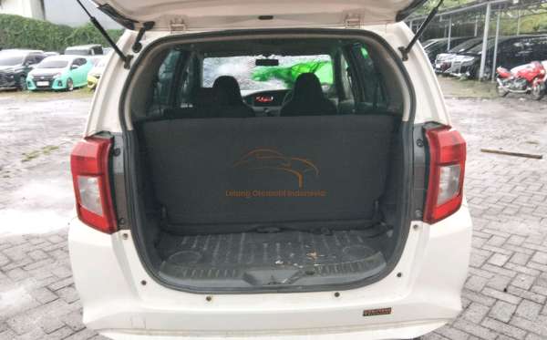 DAIHATSU SIGRA
