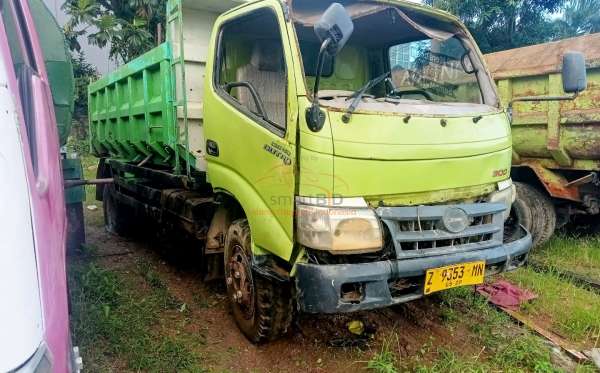 HINO DUTRO 130HD