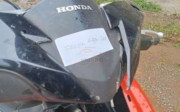 HONDA  BEAT