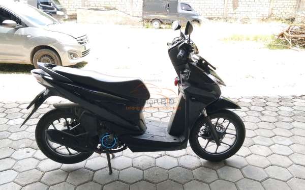 HONDA  BEAT
