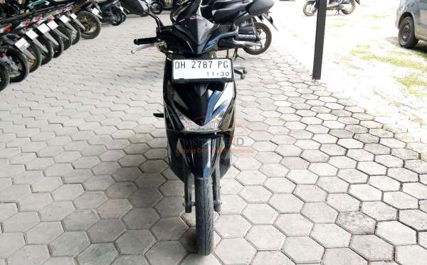 HONDA  BEAT