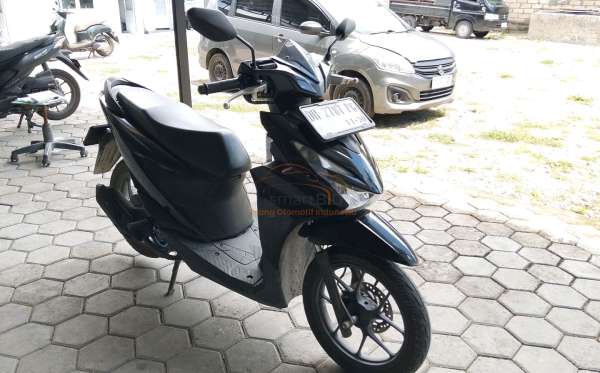 HONDA  BEAT