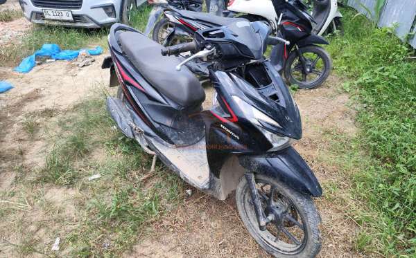 HONDA  BEAT