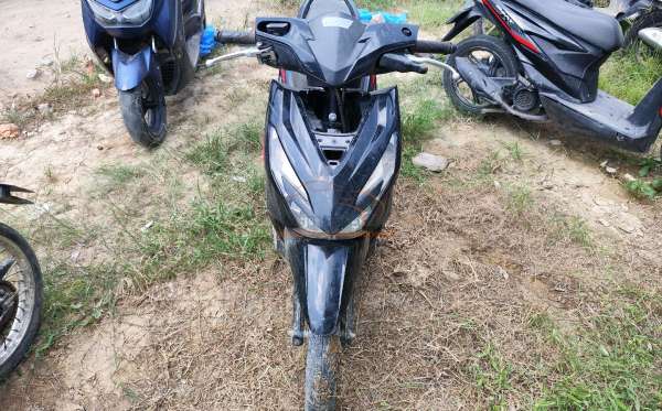 HONDA  BEAT
