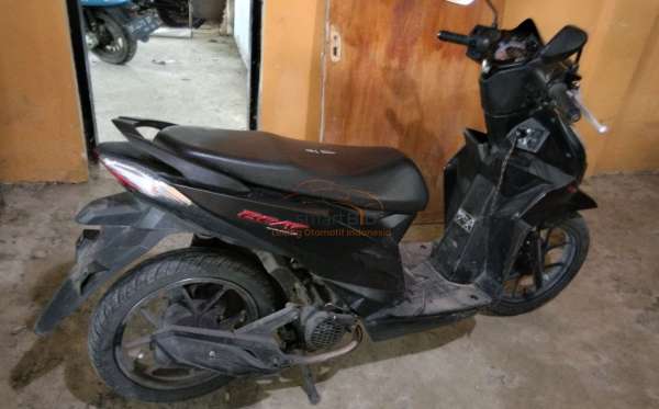 HONDA  BEAT