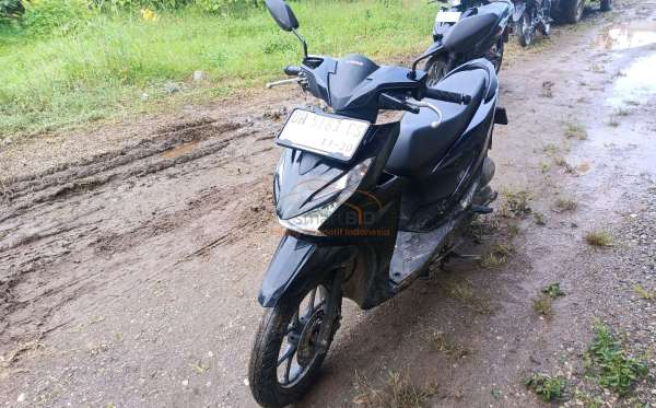 HONDA  BEAT