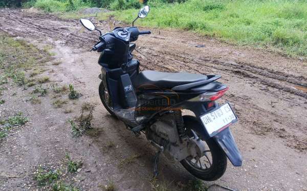 HONDA  BEAT