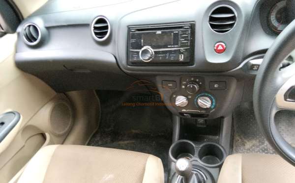HONDA  BRIO  SATYA DD1 1.2 E