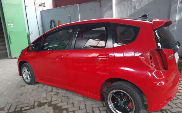 HONDA  JAZZ  GE8 1.5 E