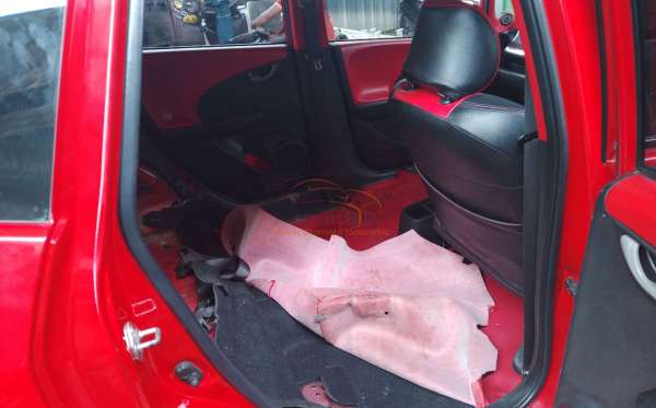 HONDA  JAZZ  GE8 1.5 E