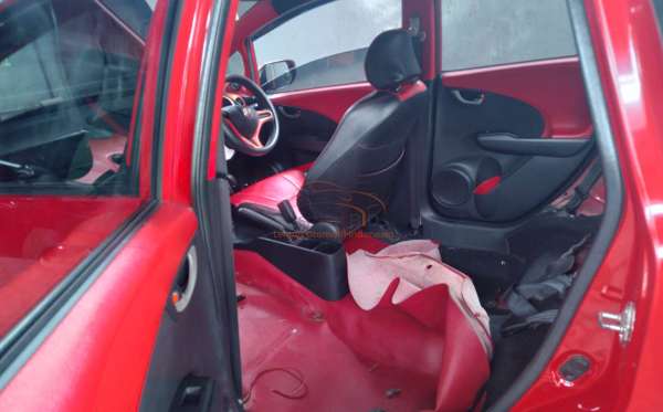 HONDA  JAZZ  GE8 1.5 E