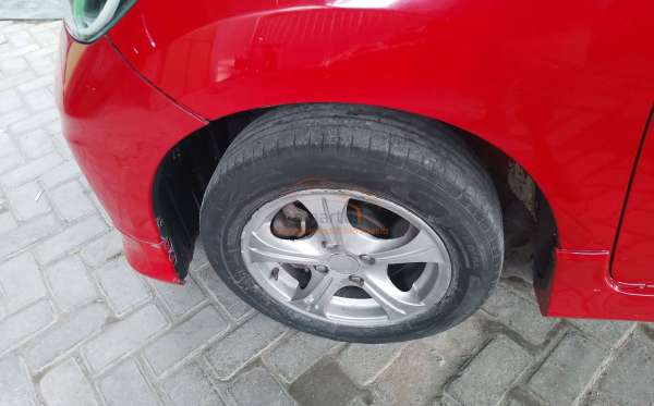 HONDA  JAZZ  GE8 1.5 E