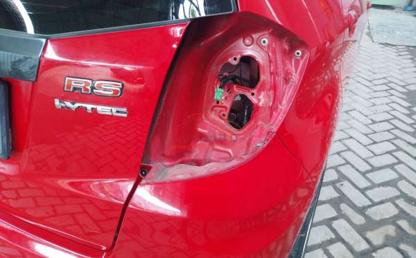 HONDA  JAZZ  GE8 1.5 E