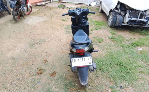 HONDA  BEAT
