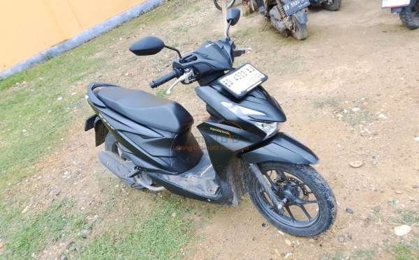 HONDA  BEAT