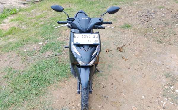 HONDA  BEAT