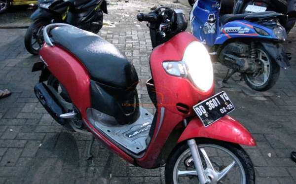 HONDA SCOOPY