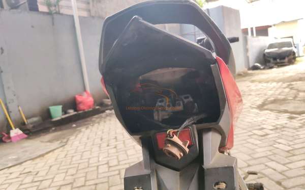 HONDA SONIC 150 R