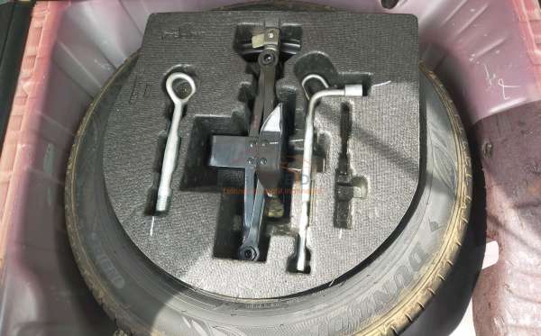 HONDA DG48 1.5 RS CVT Z