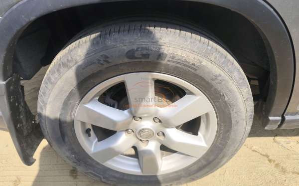 NISSAN X TRAIL