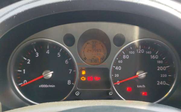 NISSAN X TRAIL