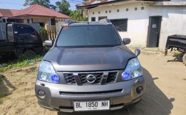 NISSAN X TRAIL