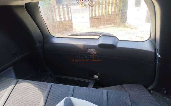 NISSAN X TRAIL