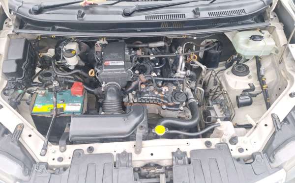 TOYOTA AVANZA G