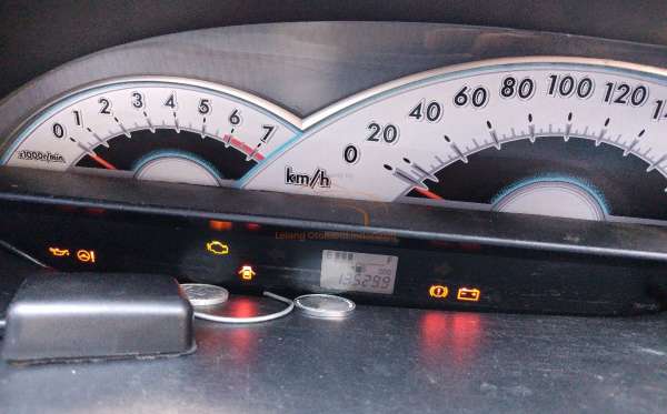 TOYOTA  ETIOS  1.2 E