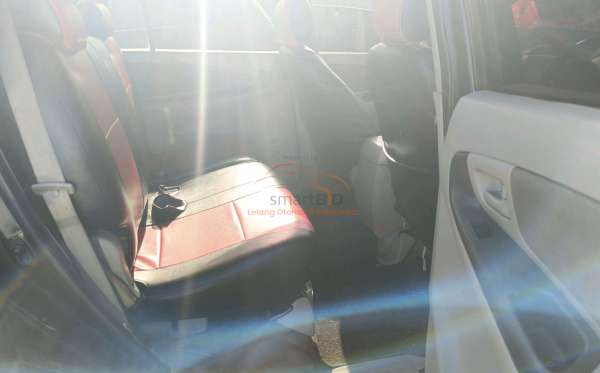 TOYOTA INNOVA