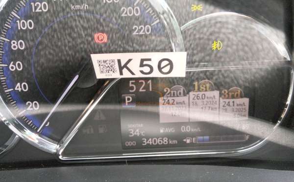 TOYOTA  YARIS  S