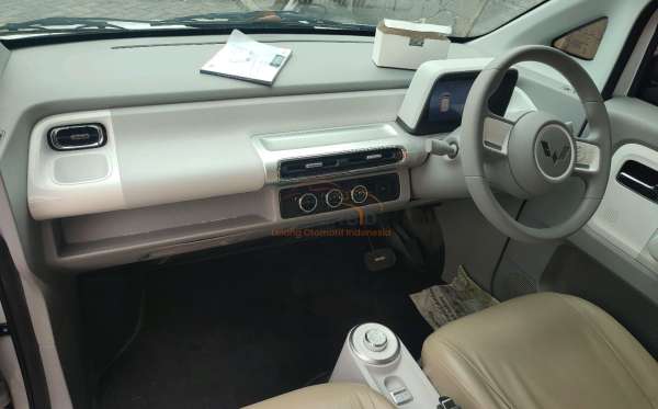 WULING AIR EV