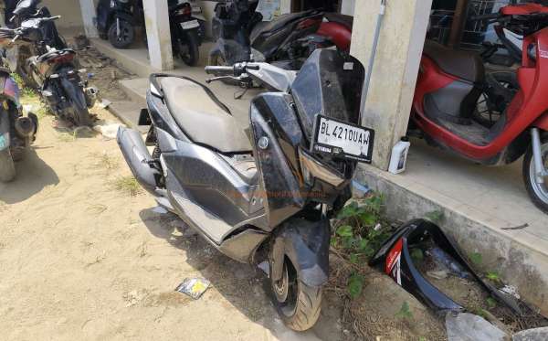 YAMAHA  NMAX