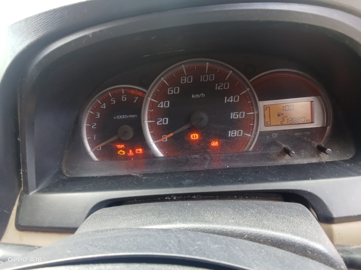 TOYOTA AVANZA  1.3 G