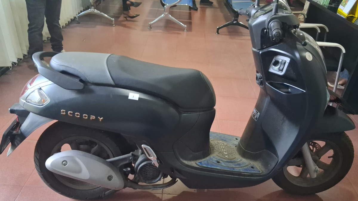 HONDA SCOOPY PRESTIGE