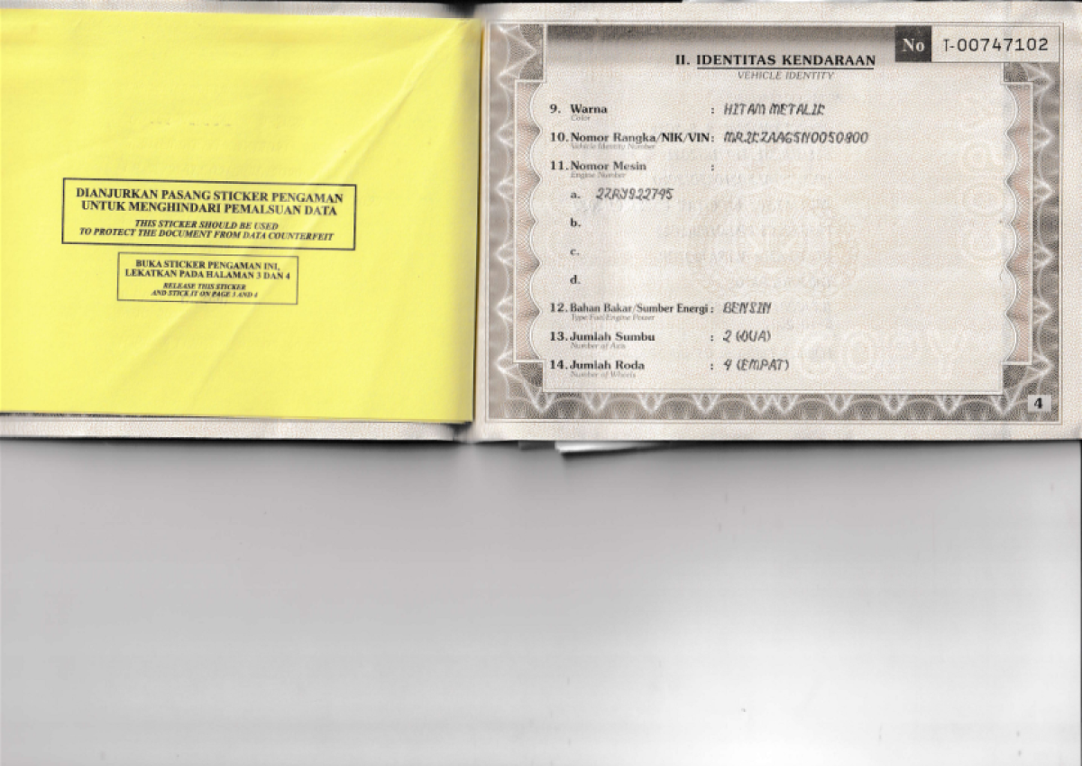 TOYOTA COROLLA CROSS HYBRID