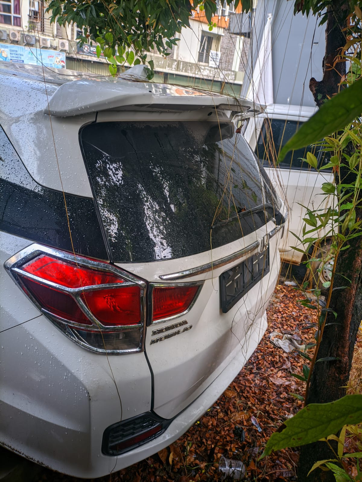 HONDA  MOBILIO  DD4 1.5 E M CVT CKD