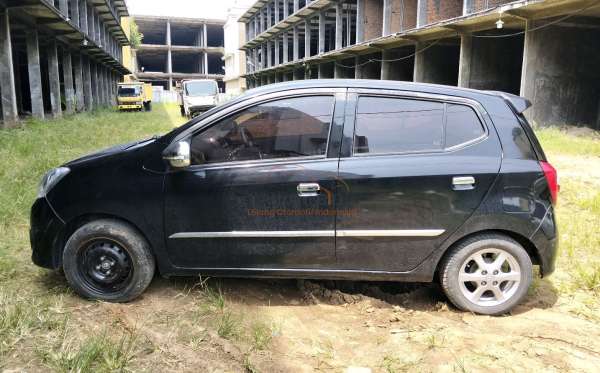 DAIHATSU AYLA