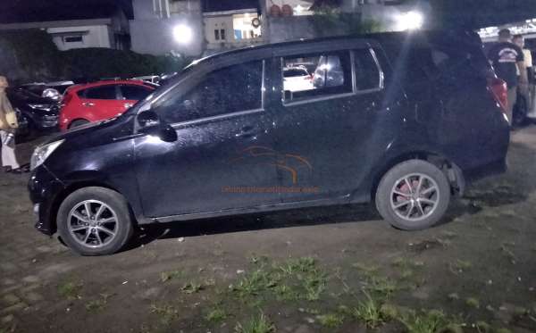 DAIHATSU SIGRA R