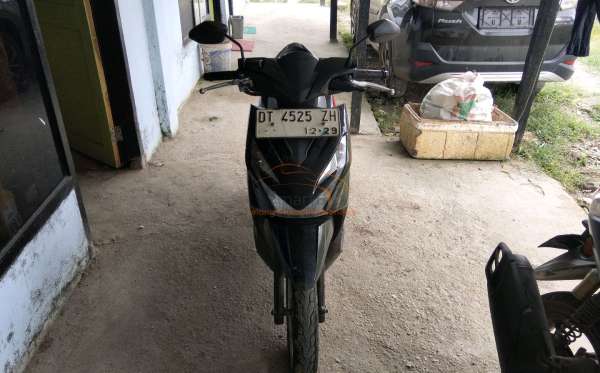 HONDA  BEAT