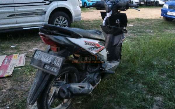 HONDA  BEAT