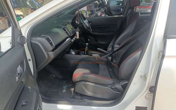 HONDA CITY
