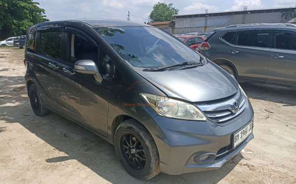 HONDA FREED GB3 1.5 E