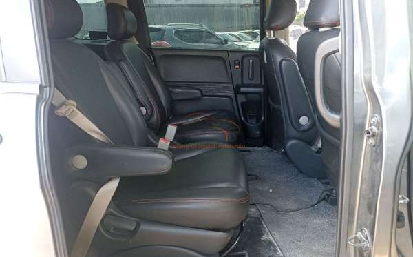 HONDA FREED GB3 1.5 E