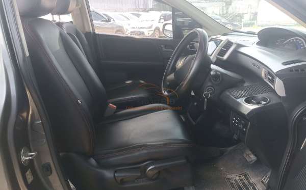 HONDA FREED GB3 1.5 E